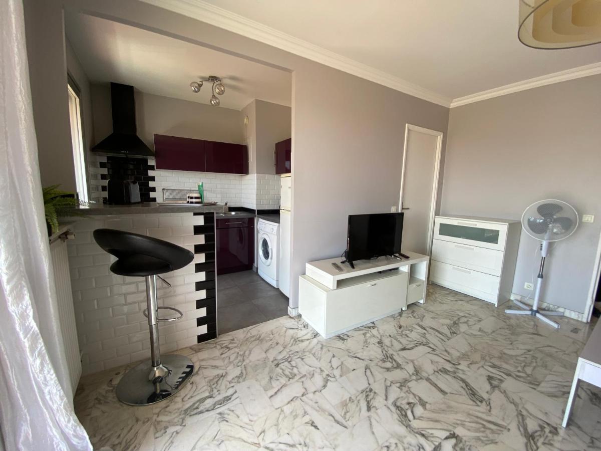 Stylish Modern Beach Studio نيس المظهر الخارجي الصورة