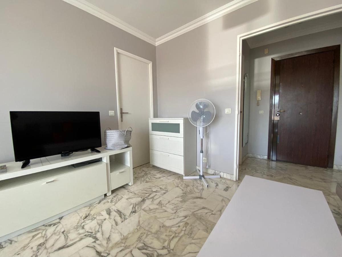 Stylish Modern Beach Studio نيس المظهر الخارجي الصورة